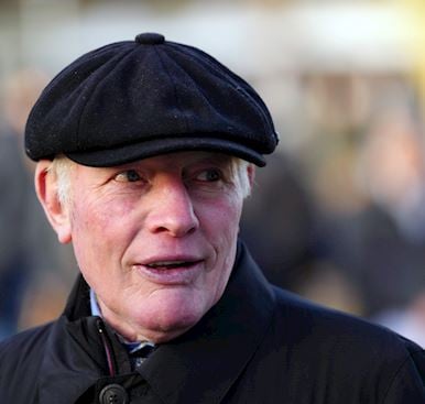 MOORE HOPES BELL CAN RING LOUDEST OF THEM ALL AND MAINTAIN HIS EXCELLENT RECORD IN FRIDAY’S WEATHERB