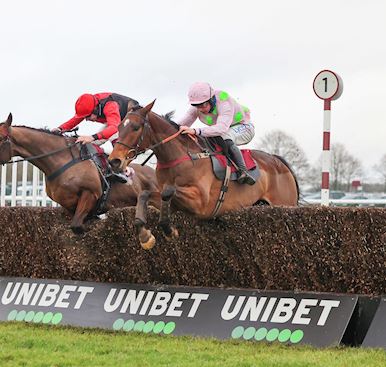 ROYALE PAGAILLE BIDS TO WRITE HIS NAME IN THE RECORD BOOKS WITH THIRD SKY BET PETER MARSH CHASE SUCC