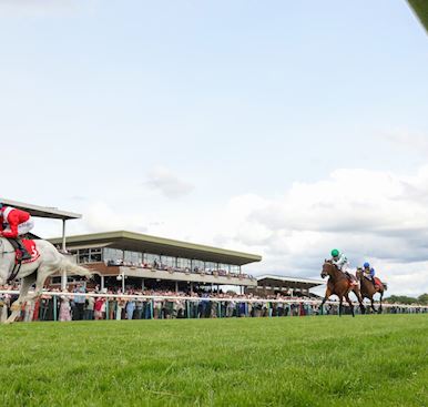 ESTRANGE SET FOR HAYDOCK PARK RETURN AS SHE BIDS TO CONTINUE HER UPWARD CURVE IN SATURDAY’S GROUP TW